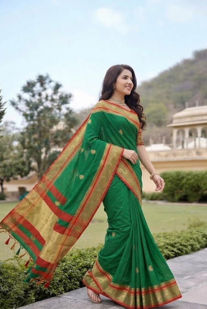 Classic Emerald Green & Royal Red Paithani Cotton Silk Mayurika Peacock Saree