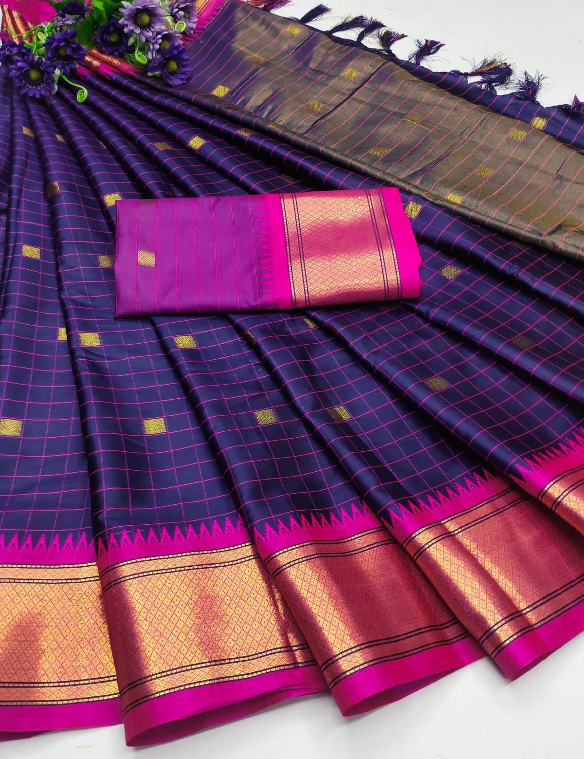 Elegant Navy Blue & Pink Checks Paithani Cotton Silk Saree with Zari Border